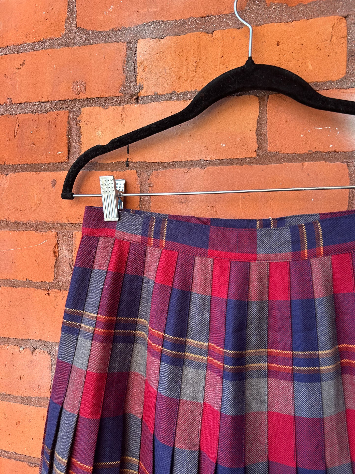 70’s Vintage Magenta & Blue Plaid Wool Midi Skirt / 28 Waist