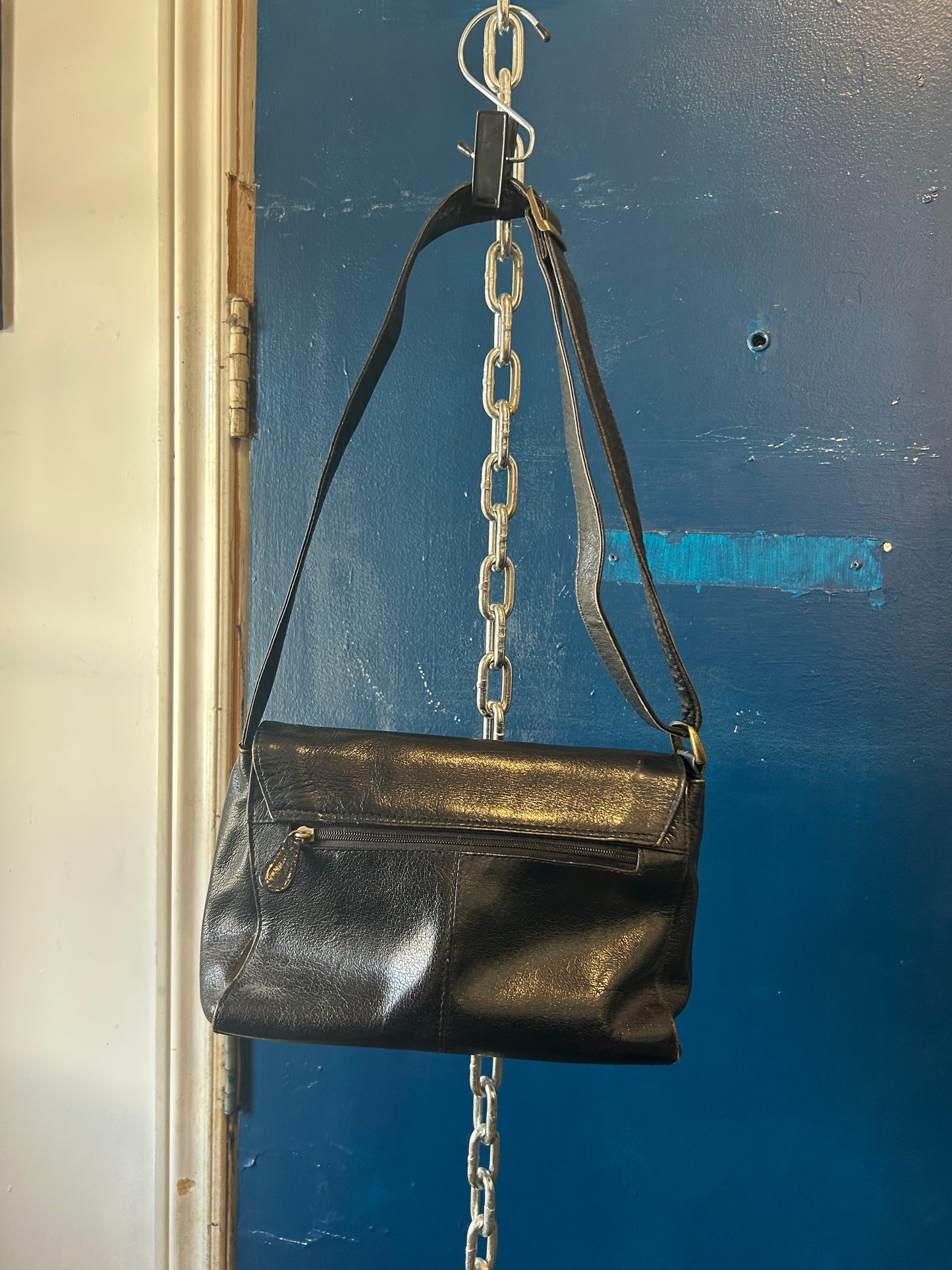 90’s Vintage Black Leather Crossbody / Shoulder Purse