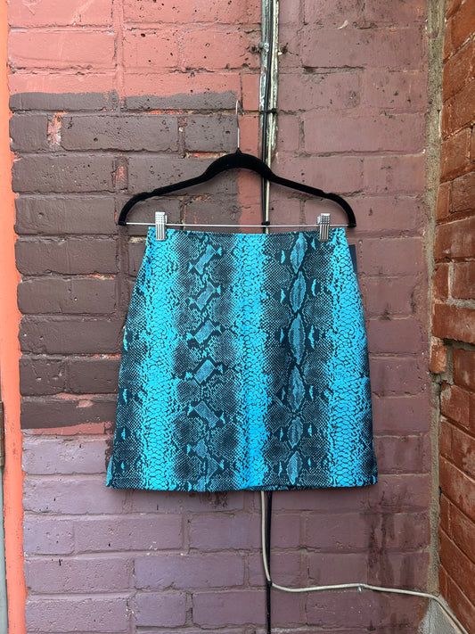 90's Vintage Blue Snake Skin Print Mini Skirt / 28 Waist
