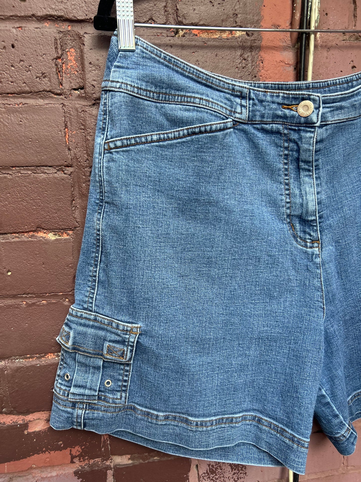Y2K Vintage Blue Denim Cargo Shorts / 34 Waist