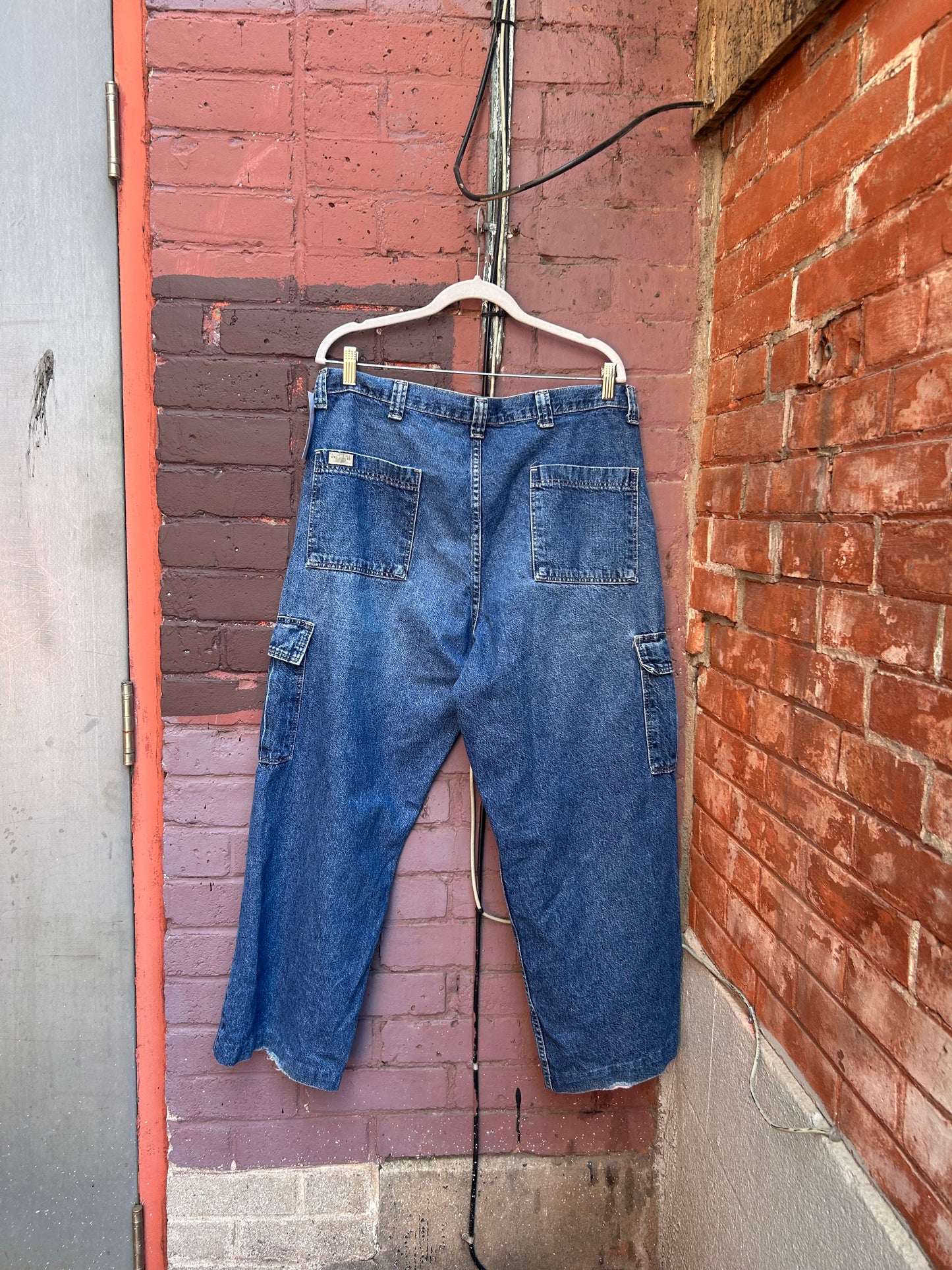 Y2K Vintage Baggy Faded Blue Cargo Jeans / 36 Waist