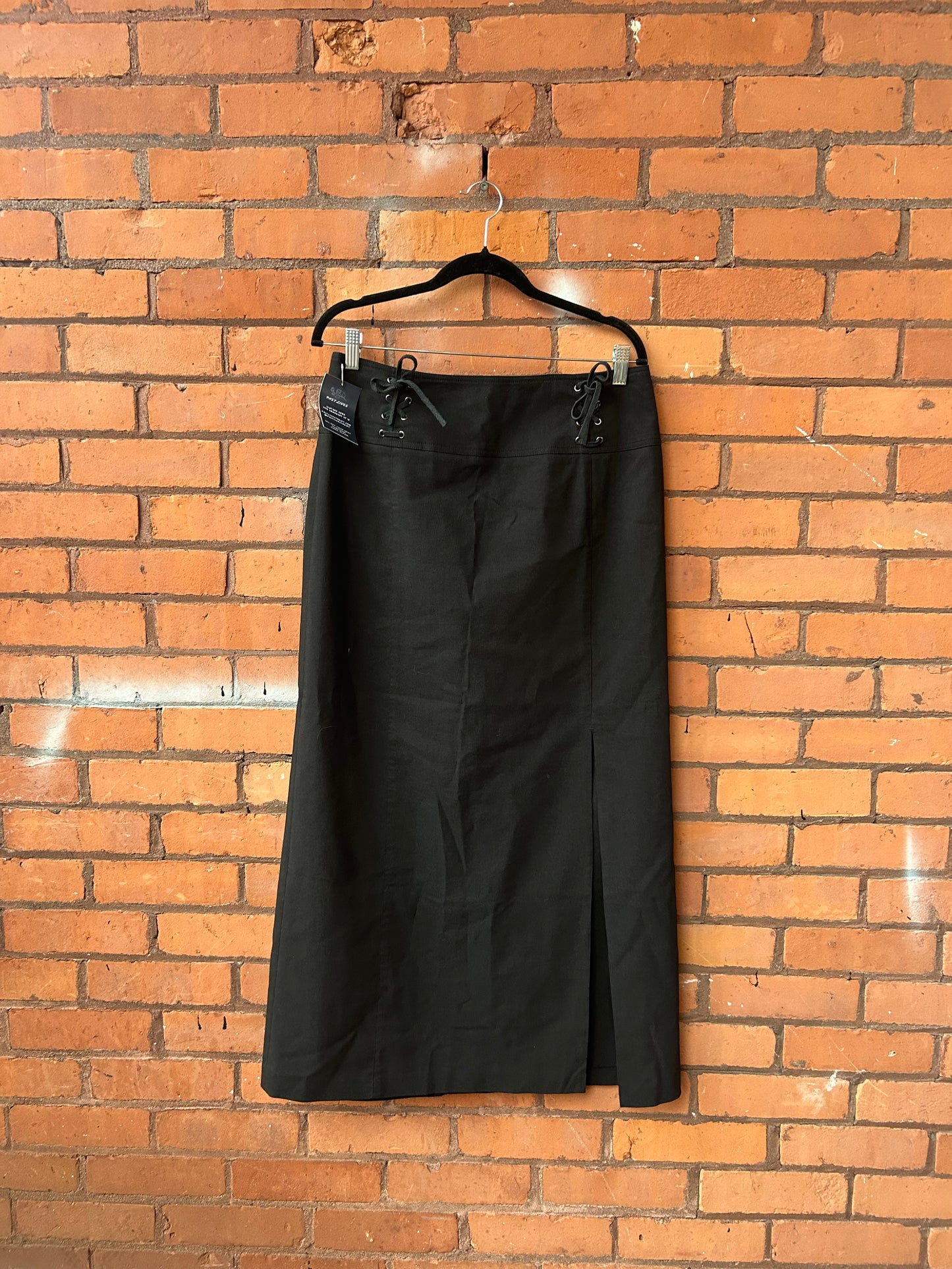 Y2K Vintage Black Lace Up Maxi Skirt / 32 Waist