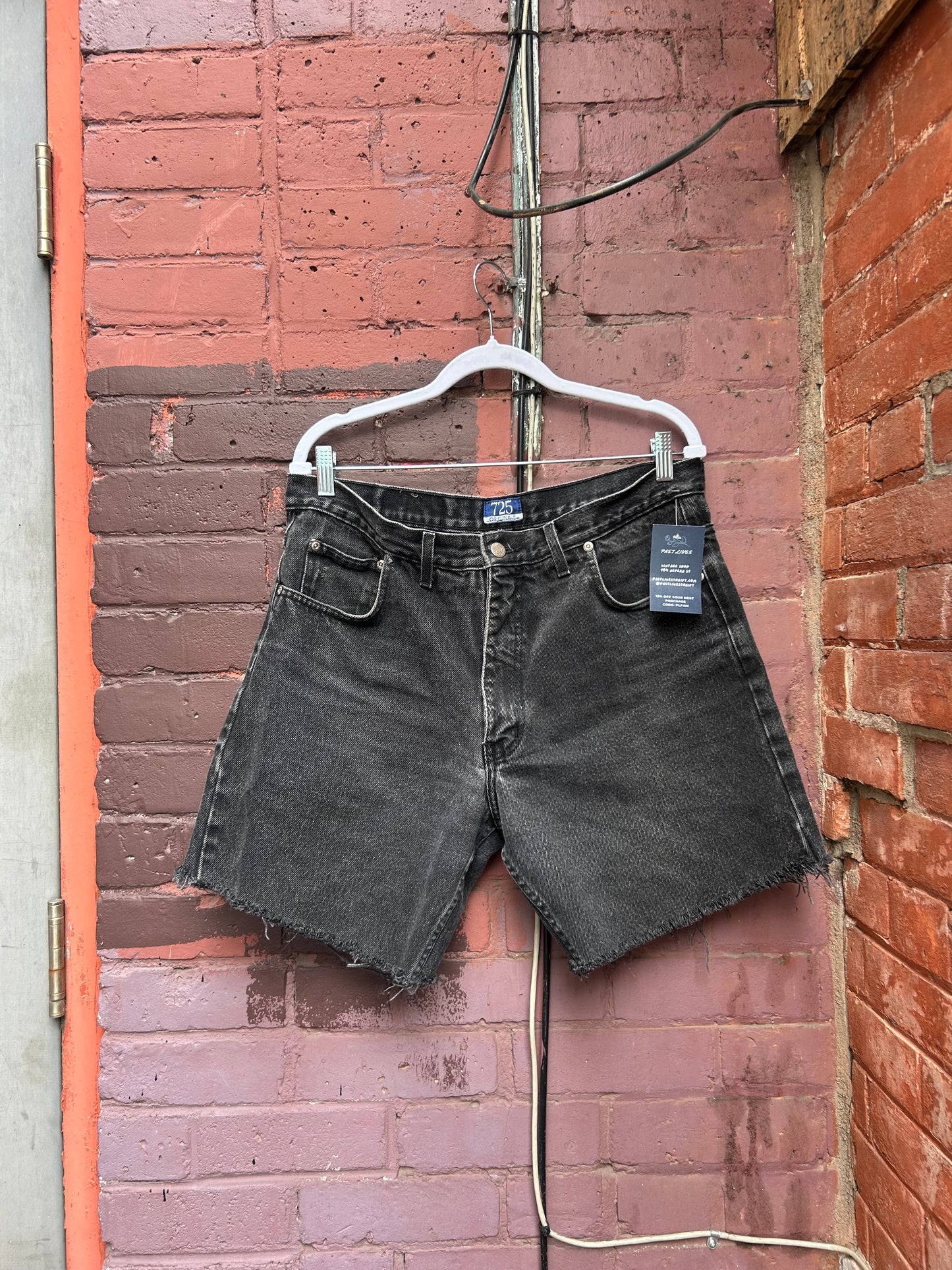 90's Vintage Faded Black Cut Off Jorts / 36 Waist
