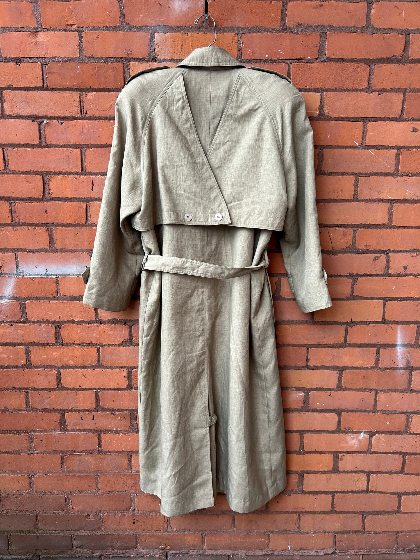 90’s Vintage Beige Double Breasted Trench Coat / Size M-L