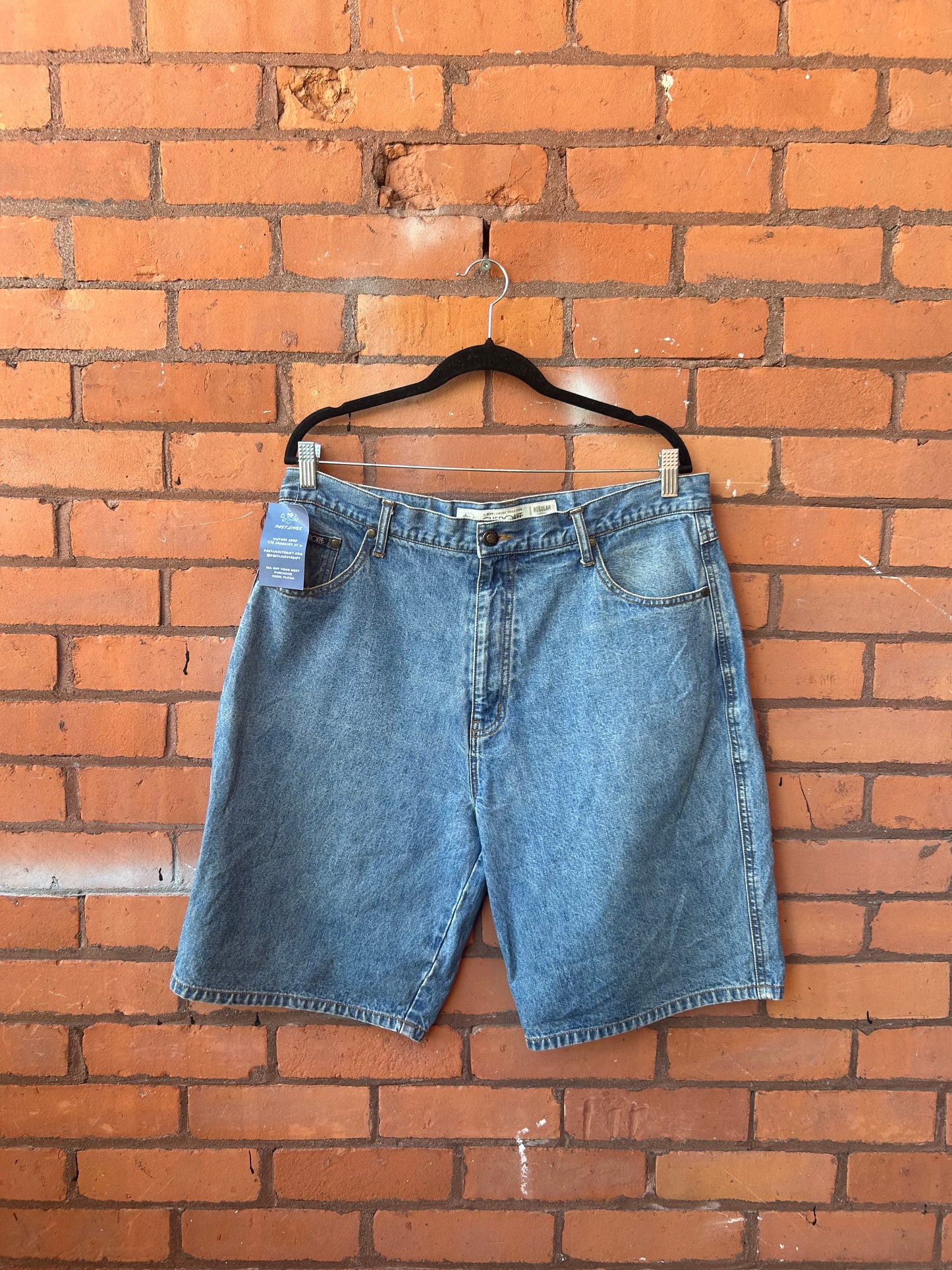 Y2K Vintage Faded Blue Jorts / 36 Waist