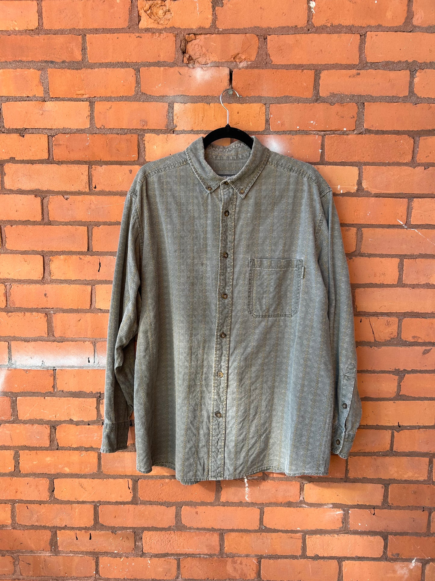 90’s Vintage Grey Green Cotton Button Down Shirt / Size L