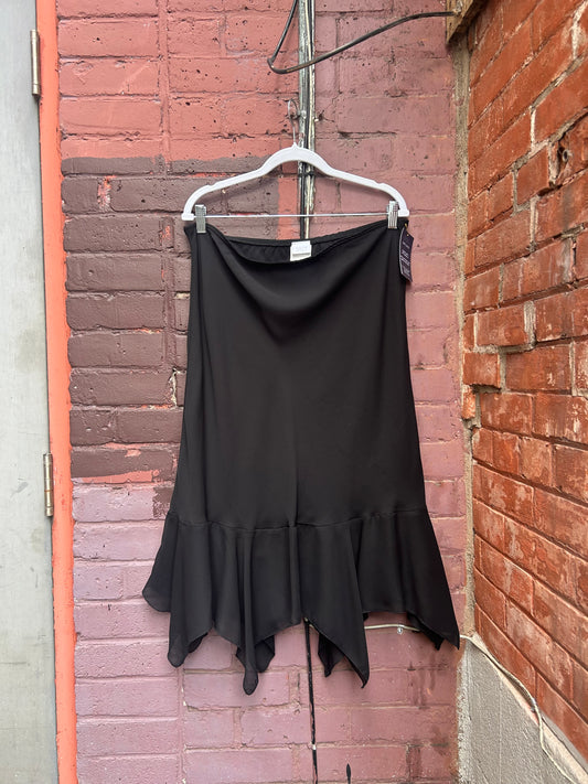 90’s Vintage Black Fairy Midi Skirt / 40-44 Waist
