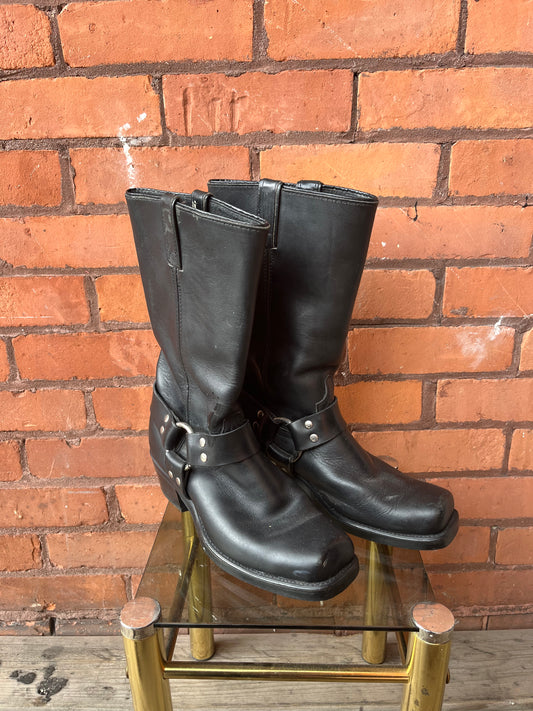90’s Vintage Black Leather Harness Motorcycle Boots / Size 9