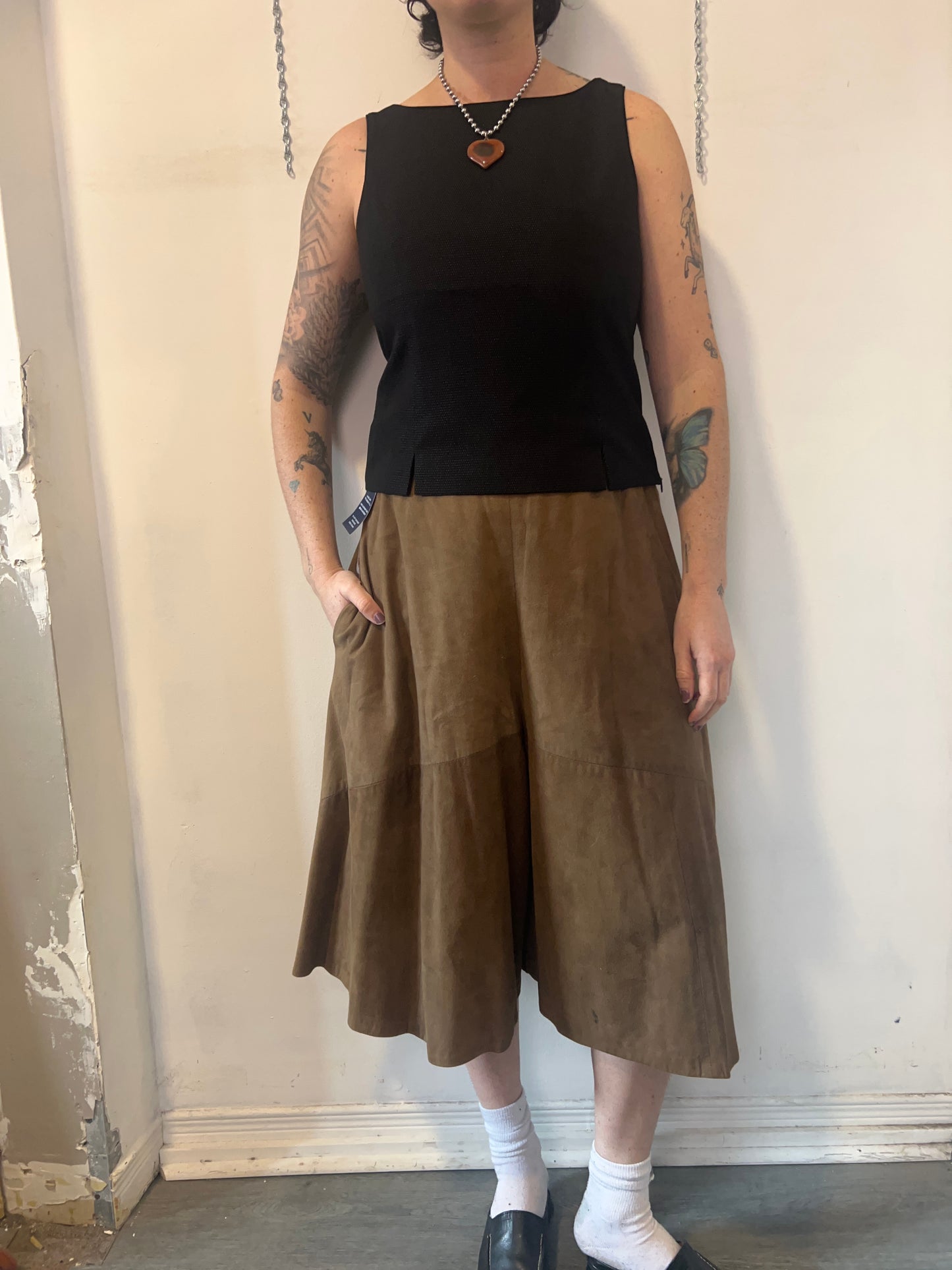 70's Vintage Brown Suede Culottes / 30 Waist
