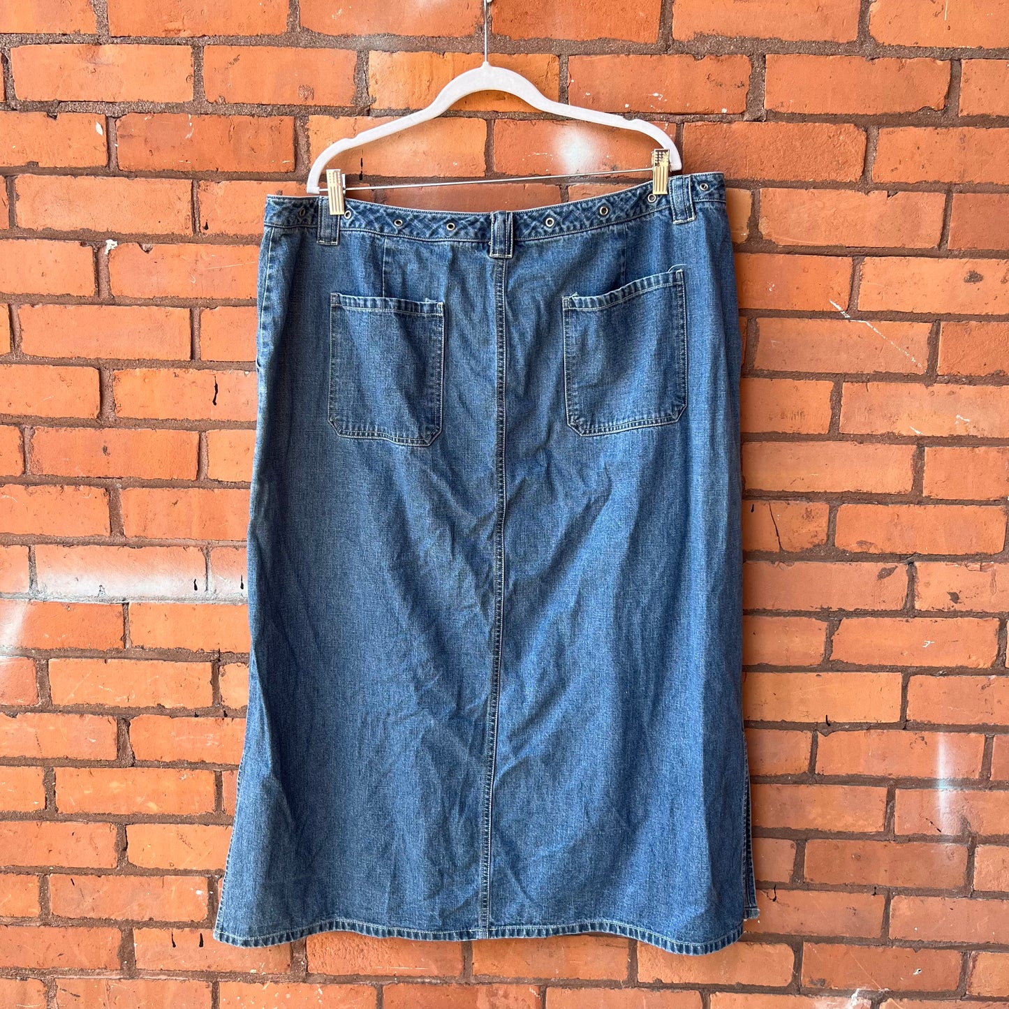 Y2K Vintage Denim Midi Skirt / 42 Waist