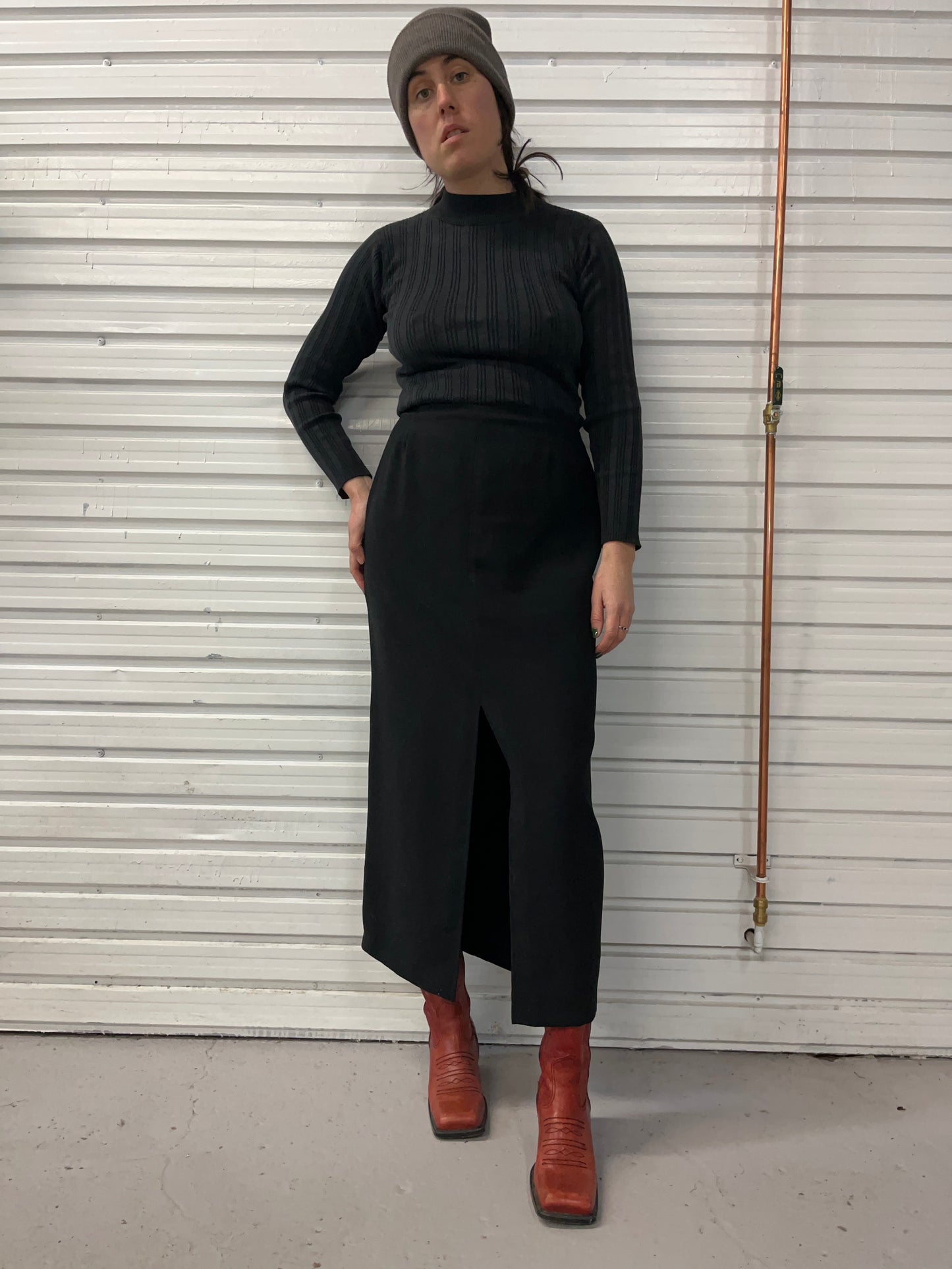 90’s Vintage Black Front Slit Maxi Skirt / 30 Waist