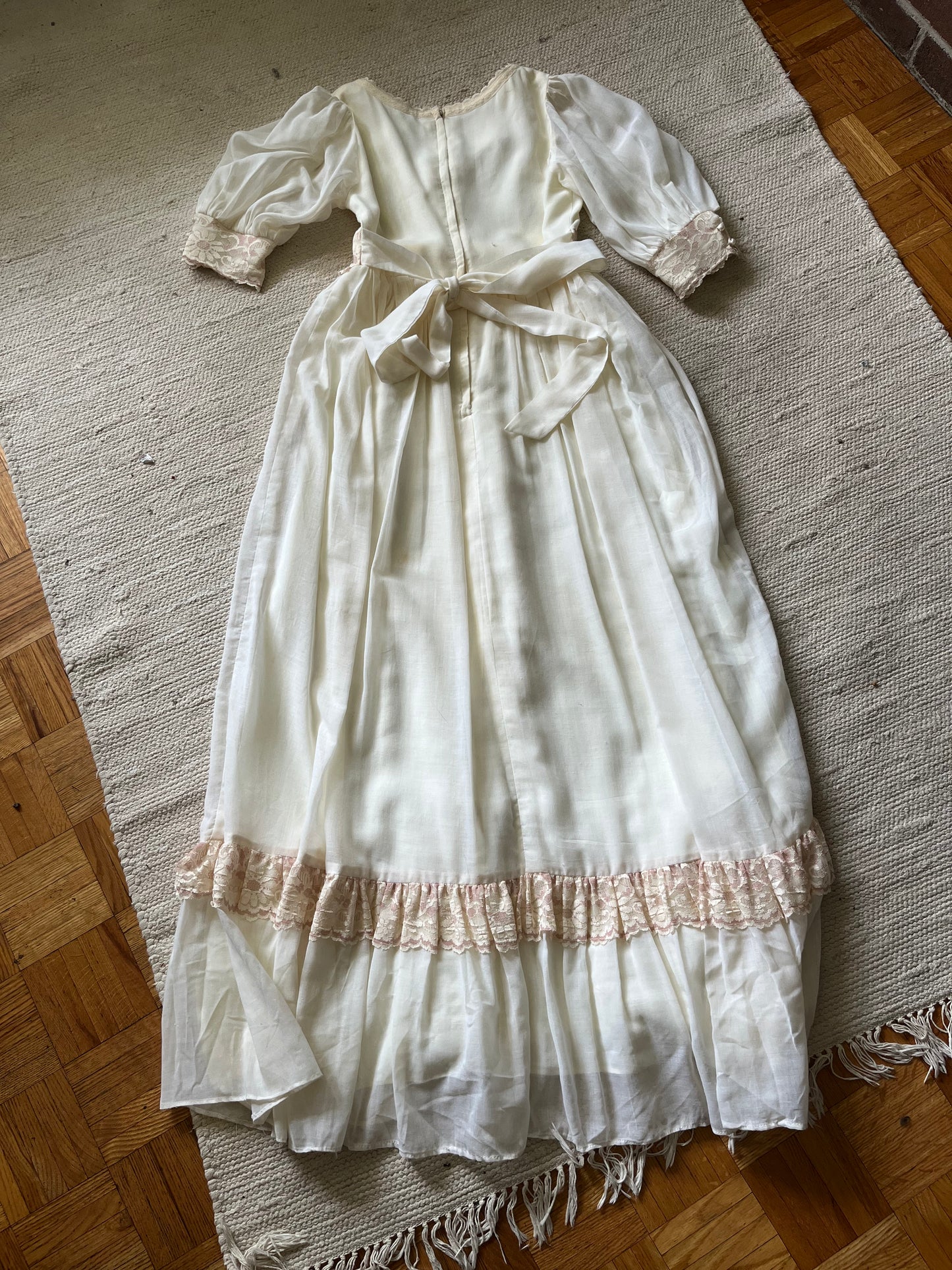 70’s Vintage Gunne Sax Cream & Pink Maxi Gauze Dress / Size 6-8